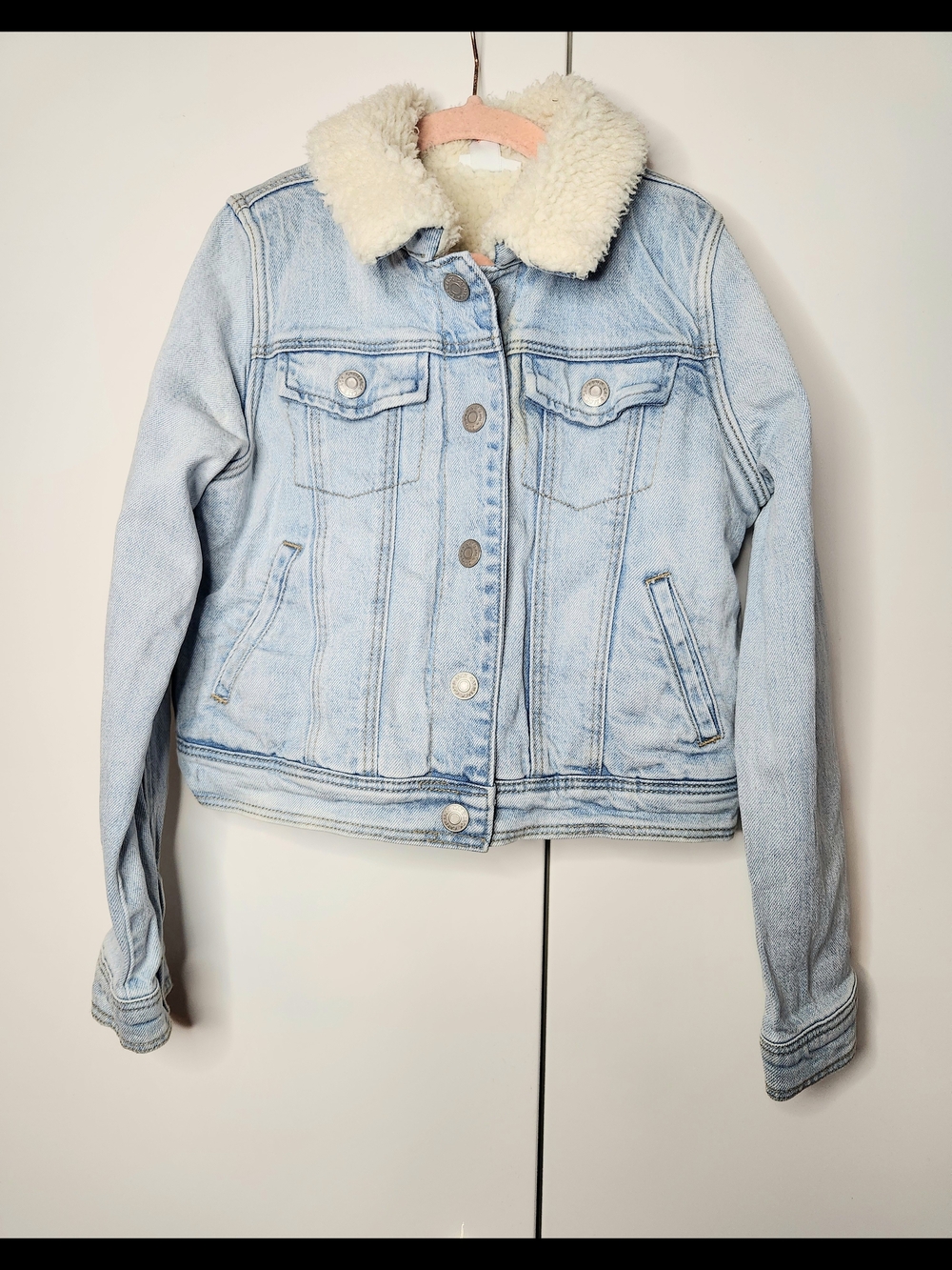Cat & Jack Kids Light Wash Sherpa Collar Denim Jacket